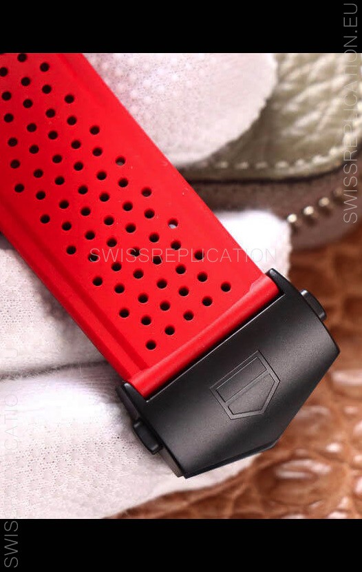 Replica tag connected best sale